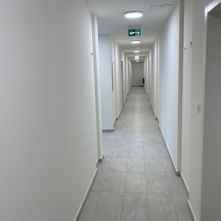 Air-Conditioned, 2 Room Apartment With Terrace Bratislava Exterior photo